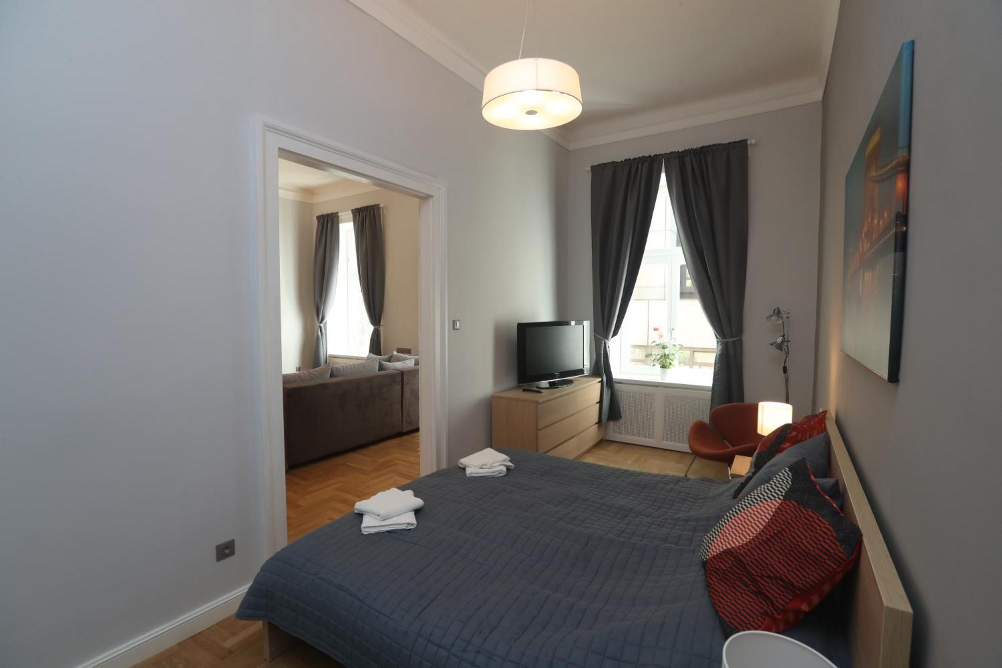 Supreme City Center Apartment — Photos 2